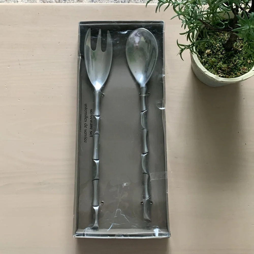 Pier 1 Imports Metal 2 Piece Serveware Set new.‎